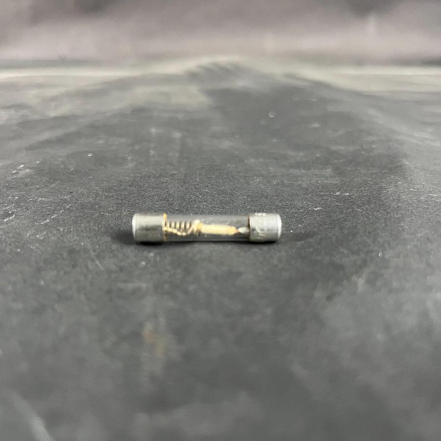 Used BUSSMANN MDQ 4/10 FUSE SET OF 5 ($5 OBO)