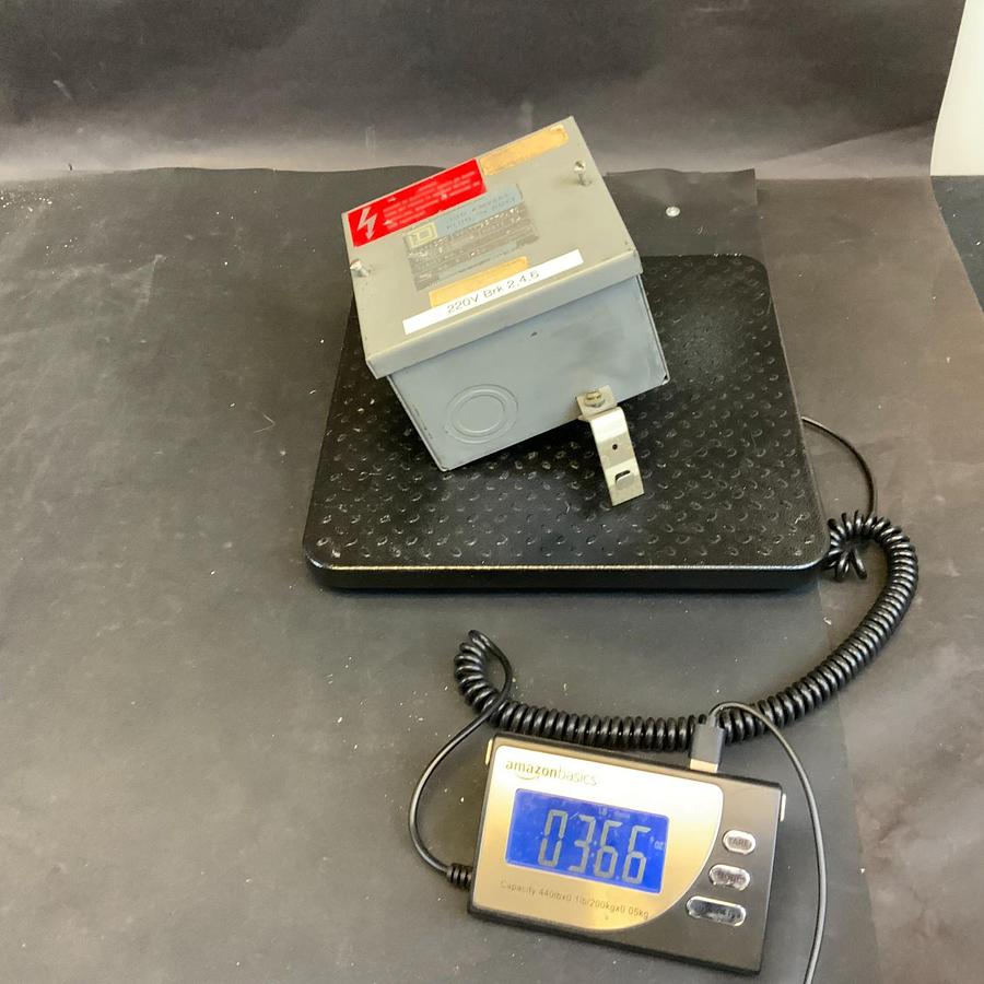Used SQUARE D P1B-14 100 AMP PLUG-IN DUCT ($50 OBO)
