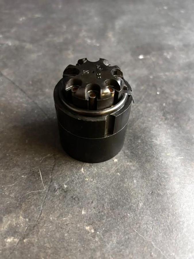 Used WESTINGHOUSE AR-109 RECEPTACLE ($11 OBO)
