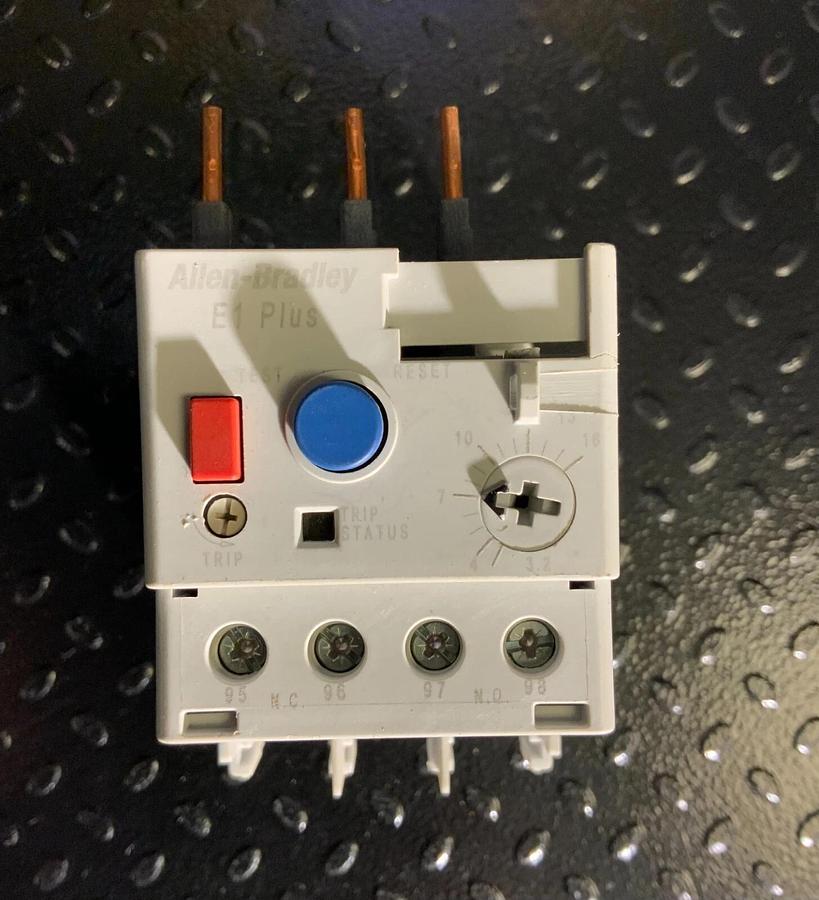 Used ALLEN BRADLEY 193-ED1D8 ($59.99 OBO)