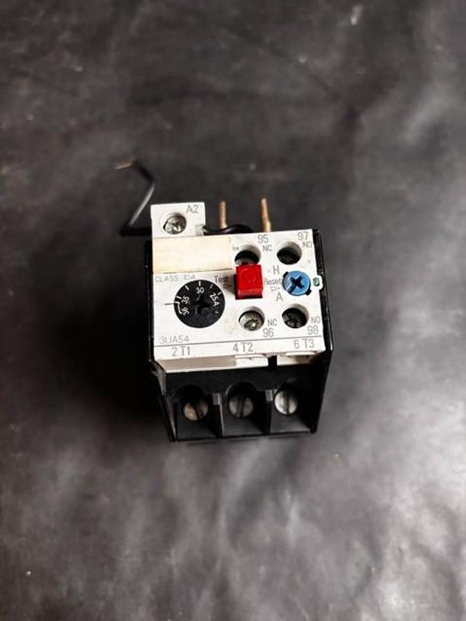 Used SIEMENS 3UA54 40-2Q THERMAL OVERLOAD RELAY ($40 OBO)