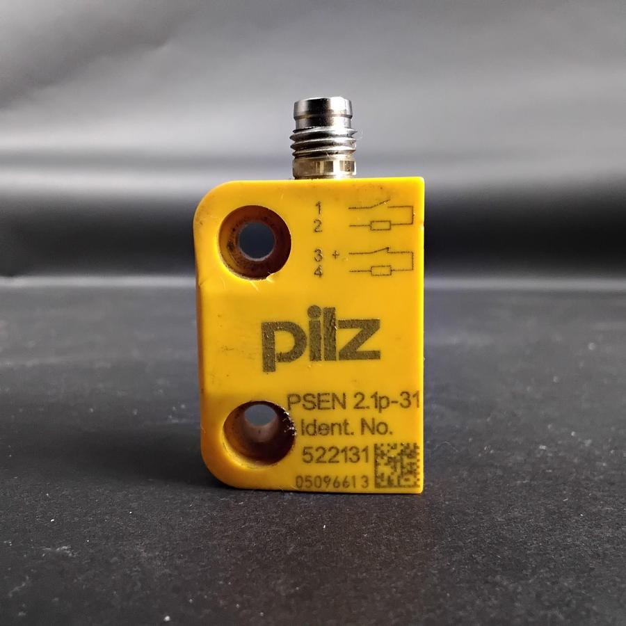 Used PILZ PSEN 2.1P-31 SAFETY SWITCH ($30 OBO)
