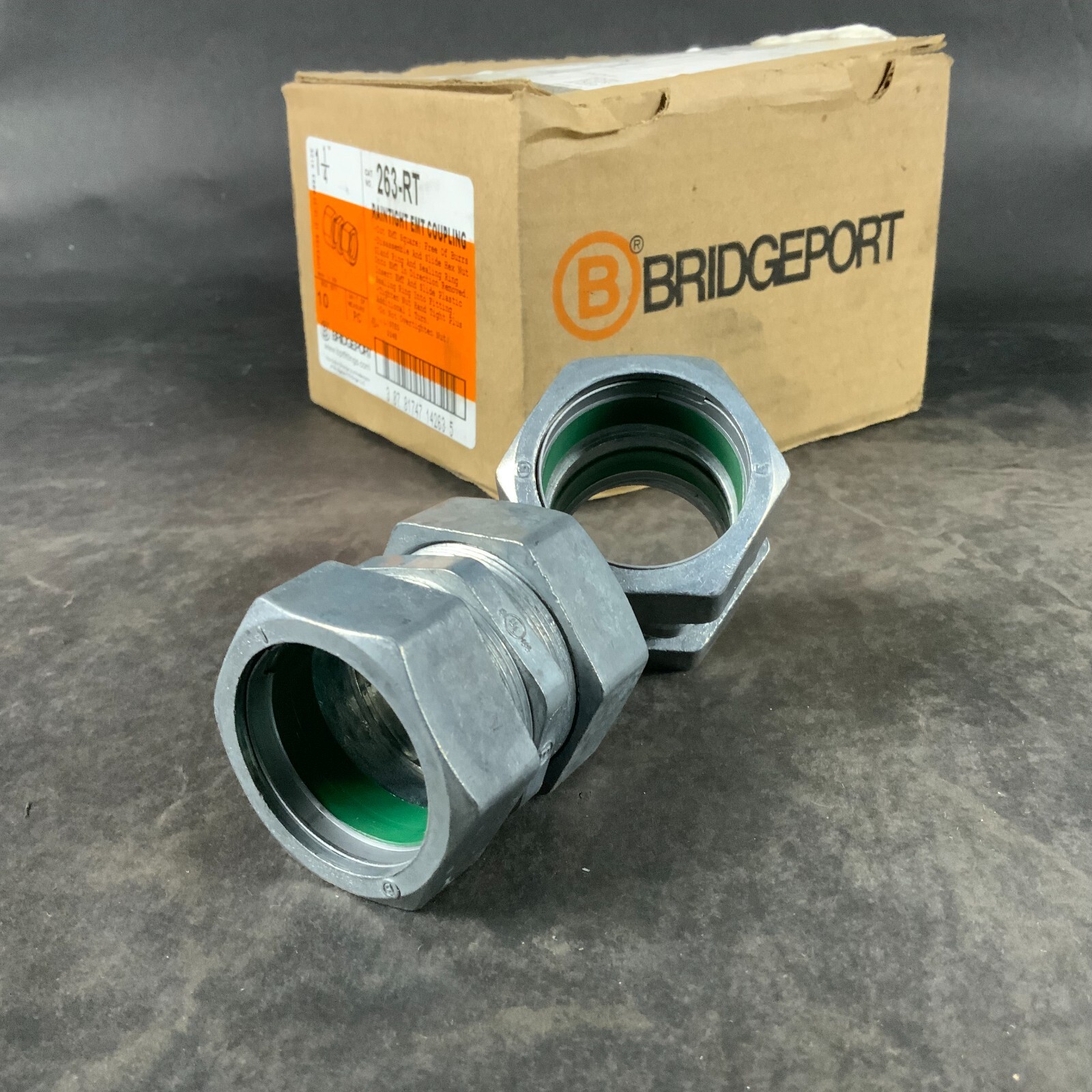 Used BRIDGEPORT 1-1/4” 263-RT RAINTIGHT EMT COUPLING - SET OF 10 ($45 OBO)