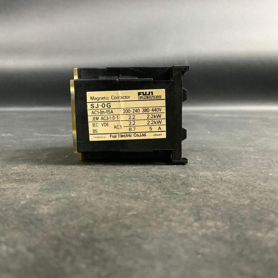 Used FUJI ELECTRIC SJ-O6 MAGNETIC CONNECTOR ($45 OBO)