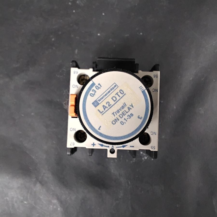 Used SCHNEIDER ELECTRIC LA2-DT0 AUXILIARY CONTACT BLOCK ($50 OBO)