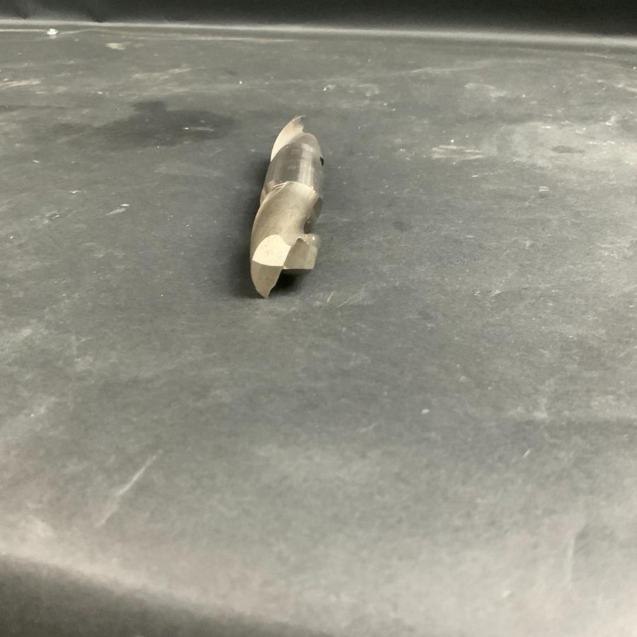 Used UNION BUTTERFIELD 7/8” HSW 8751 2-FLUTE DOUBLE END MILL ($20 OBO)
