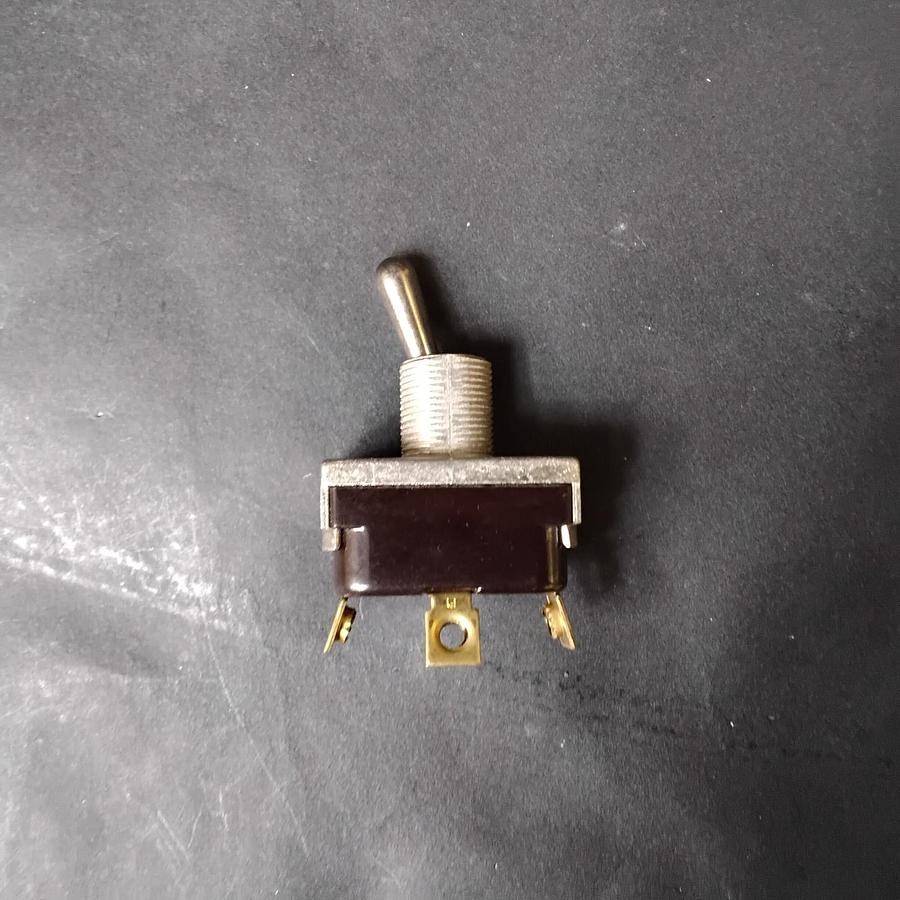Used MCGILL 96-001 TOGGLE SWITCH ($6 OBO)