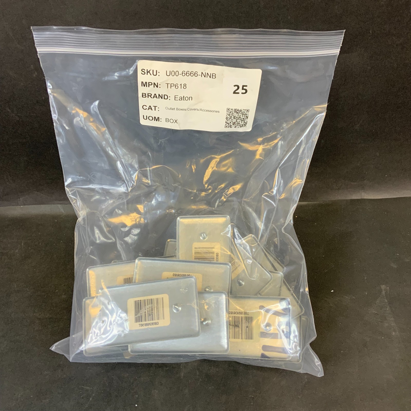 Used EATON CROUSE-HINDS TP618 UTILITY BOX COVER - SET OF 25 ($20 OBO)