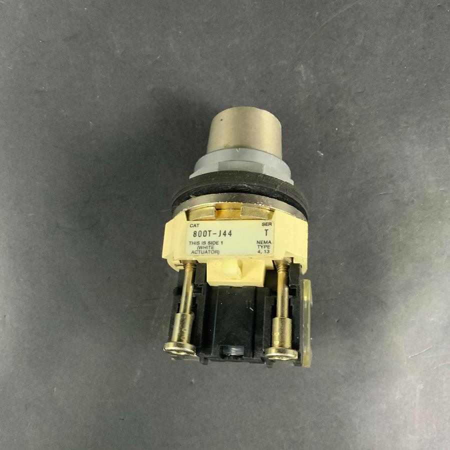 Used ALLEN BRADLEY 800T-J44 SELECTOR SWITCH ($35 OBO)