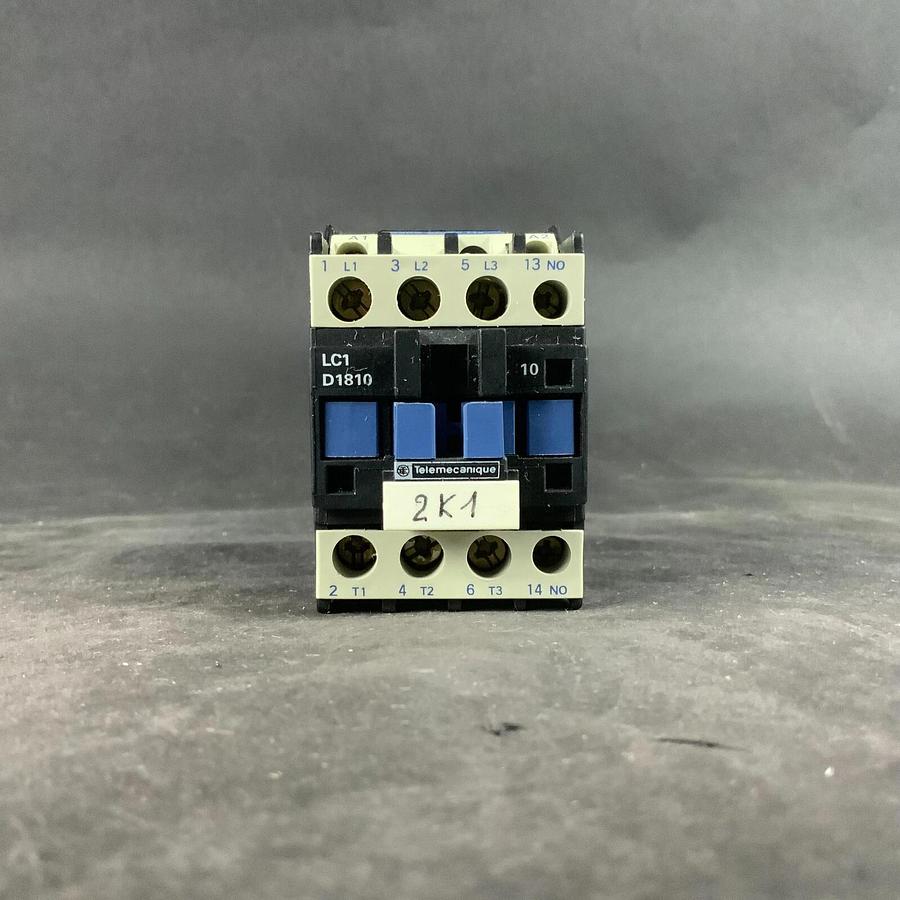 Used TELEMECANIQUE LC1-D1810-P7 CONTACTOR ($20 OBO)