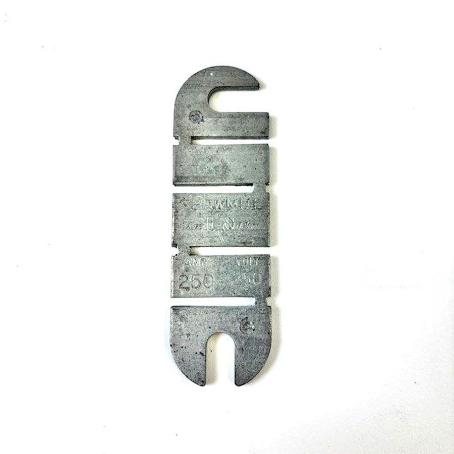 Used FERRAZ SHAWMUT RL-250 FUSE LINK