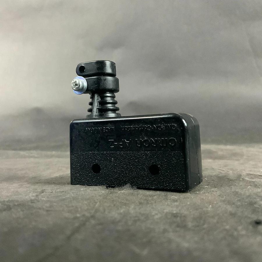 OMRON AP-Z TERMINAL COVER ($5 OBO)