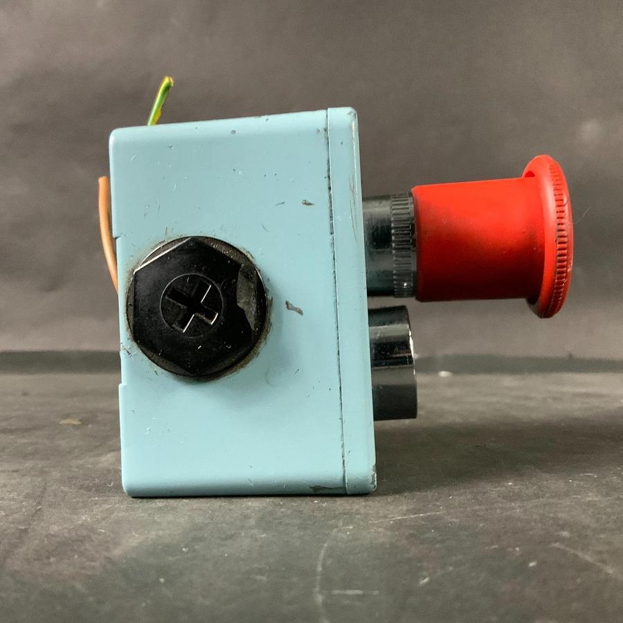 Used TELEMECANIQUE ZB2-BE102 PUSH BUTTON ENCLOSURE ($75 OBO)