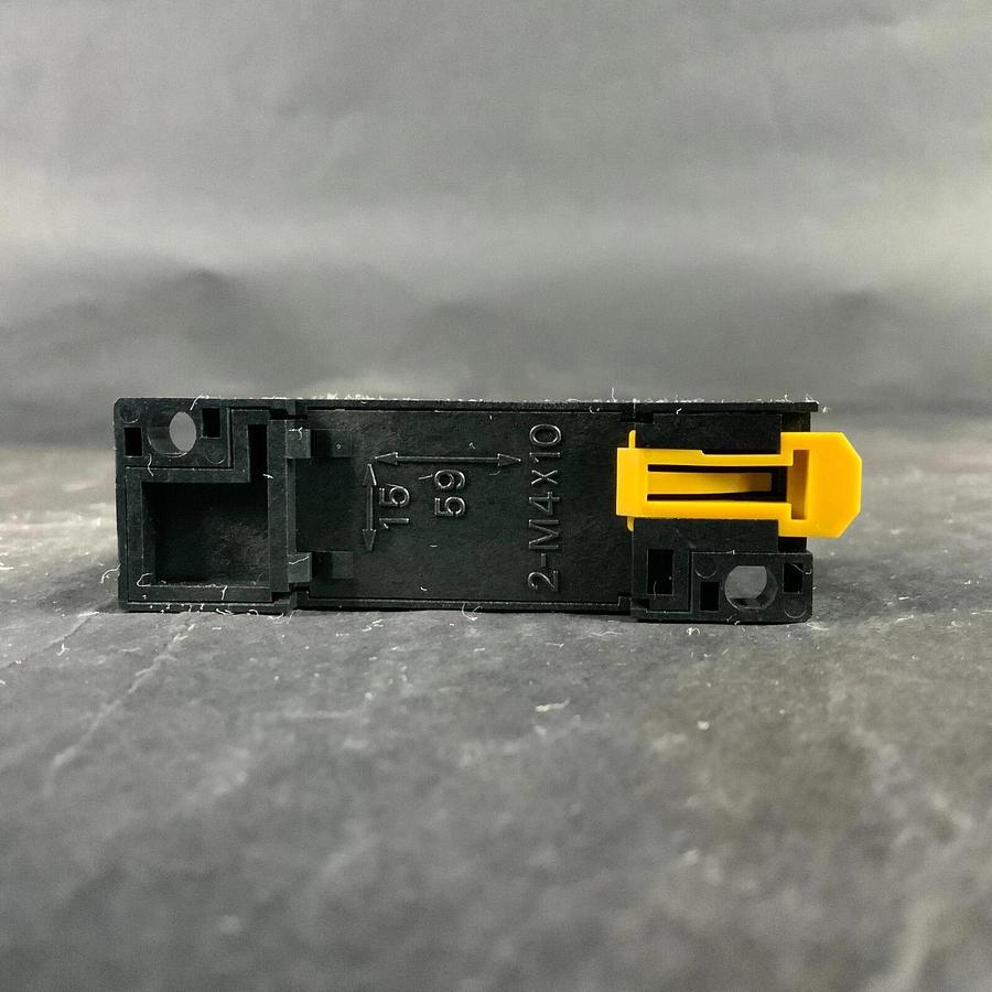 Used OMRON PYF08A ($4.99 OBO)