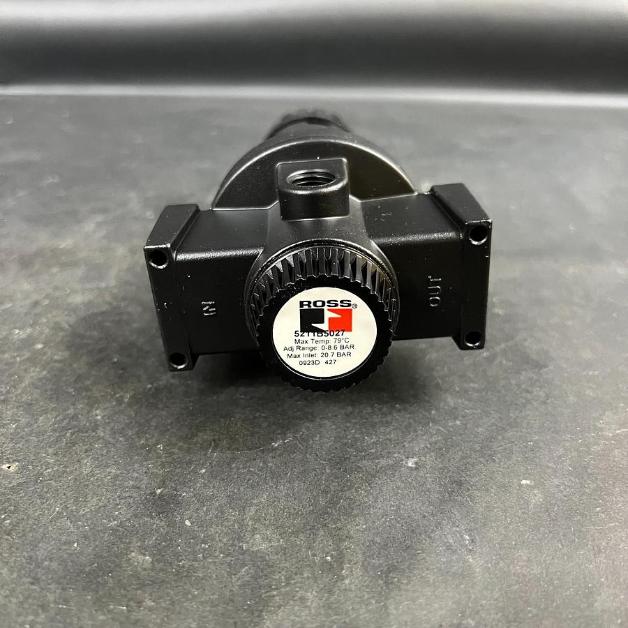ROSS CONTROLS 5211B5027 PNEUMATIC REGULATOR ($90 OBO)