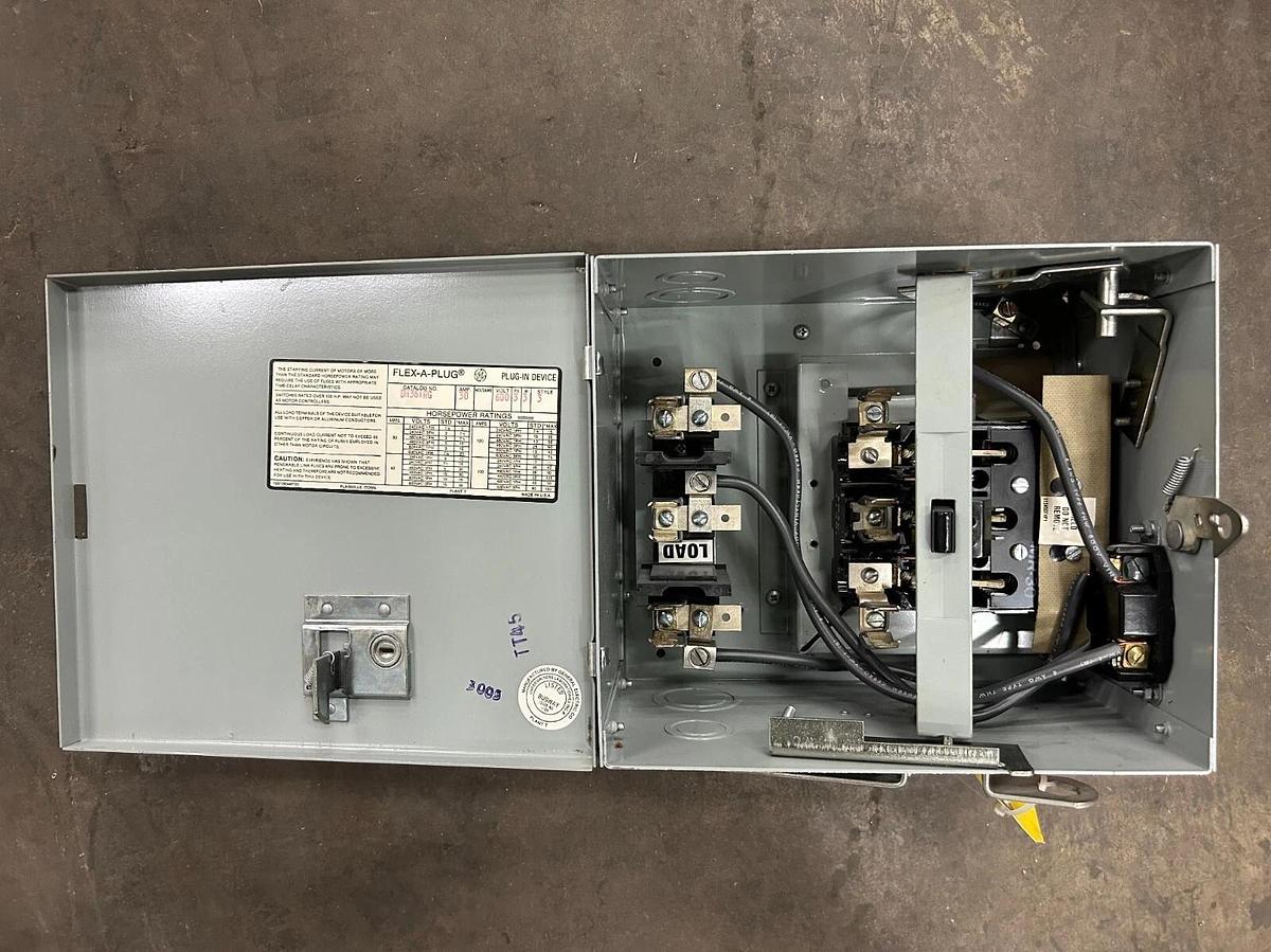 Used GENERAL ELECTRIC DH361RG BUSWAY PLUG ($150 OBO)