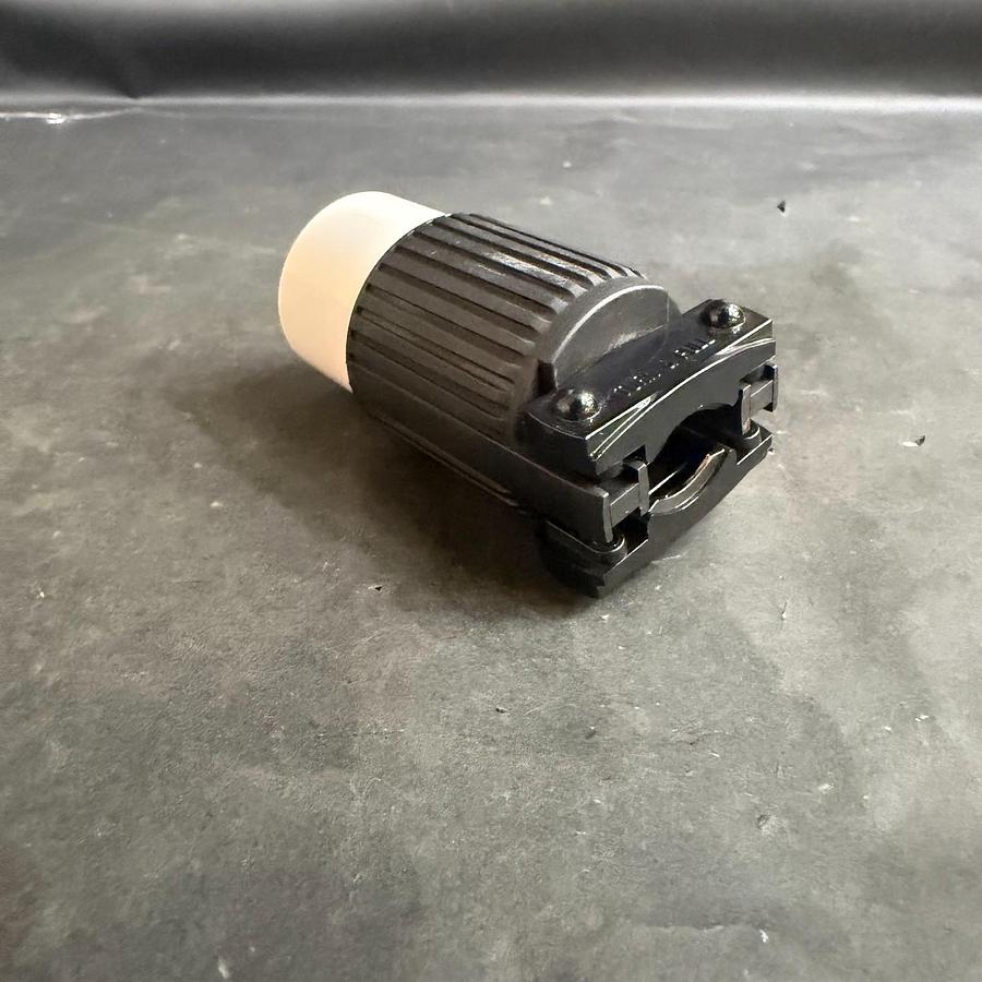 Used EATON L14-30 LOCKING CONNECTOR