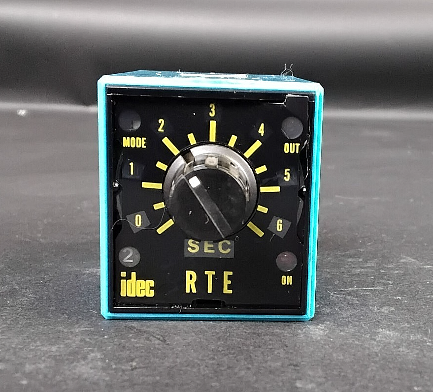 Used IDEC RTE-P11  TIME DELAY RELAY ($35 OBO)