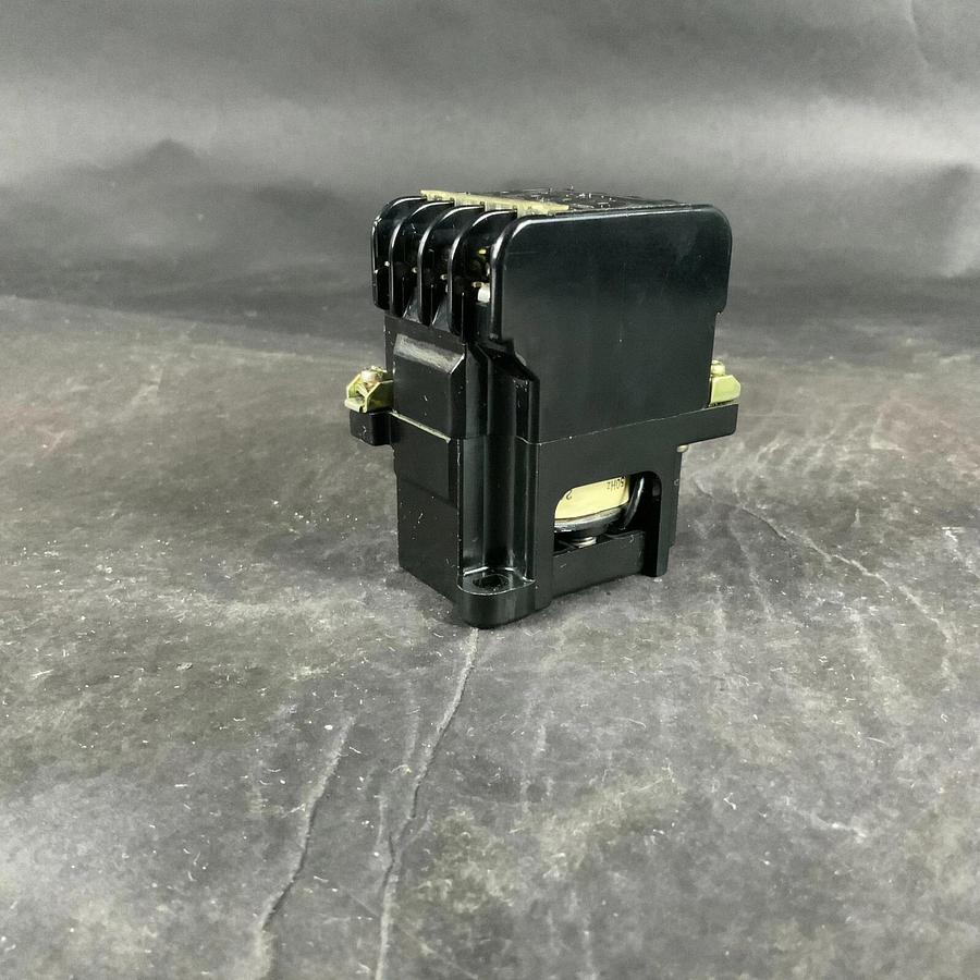 Used FUJI SRCA 3631-O(4A) CONTACTOR ($20 OBO)