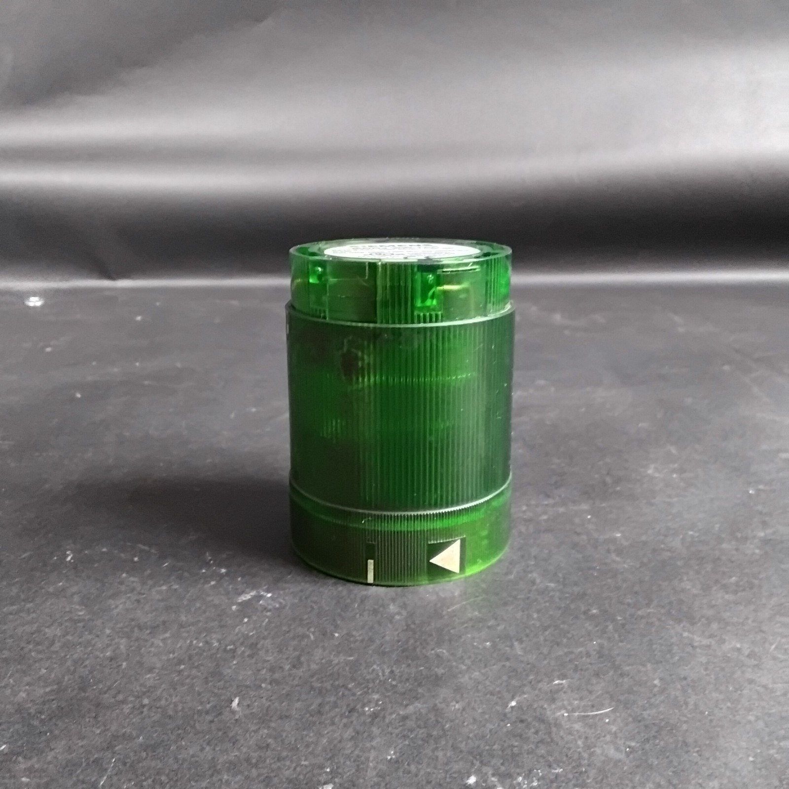 Used SIEMENS 8WD4 200-1AC GREEN STACK LIGHT ($15 OBO)