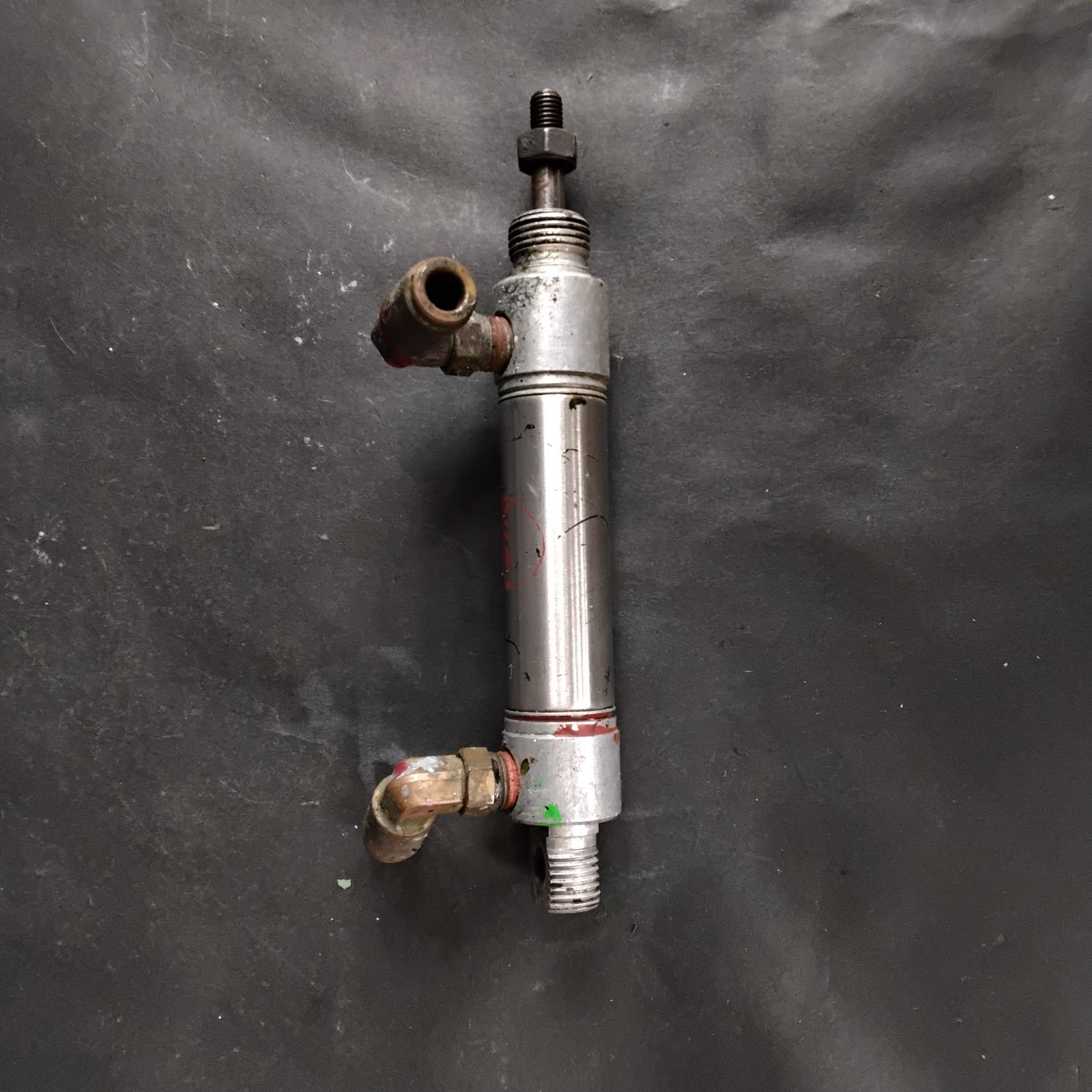 Used BIMBA 041-DP PNEUMATIC CYLINDER ($17 OBO)