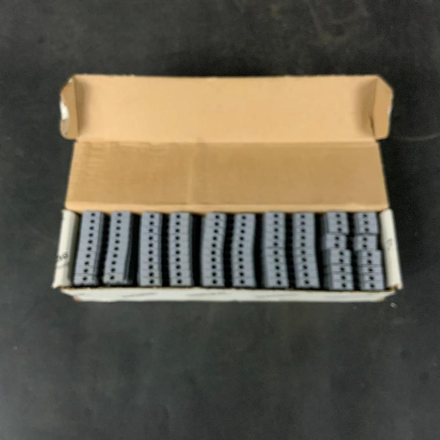 ENTRELEC TYPE MA2,5/5 TERMINAL BLOCK - QTY 50 ($40 OBO)