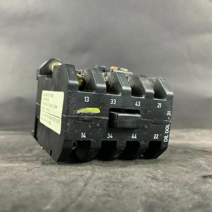 Used KLOCKNER MOELLER DIL00L-31-NA CONTACTOR ($30 OBO)