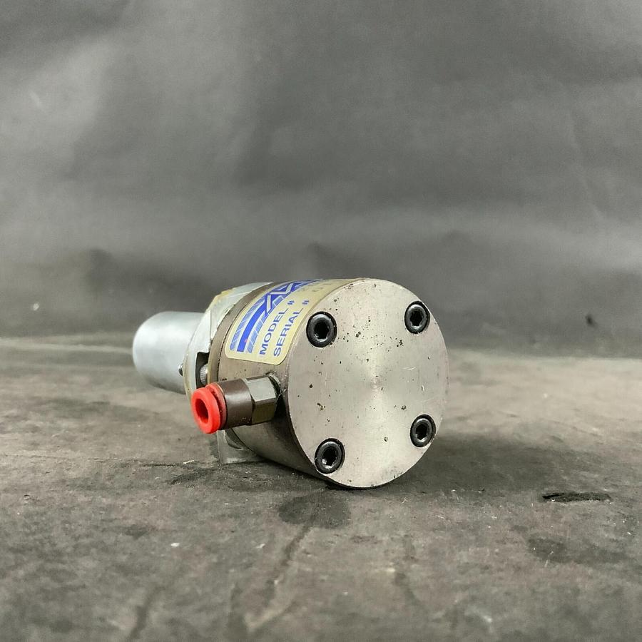 Used M&R 2009074 PNEUMATIC CYLINDER ($45 OBO)