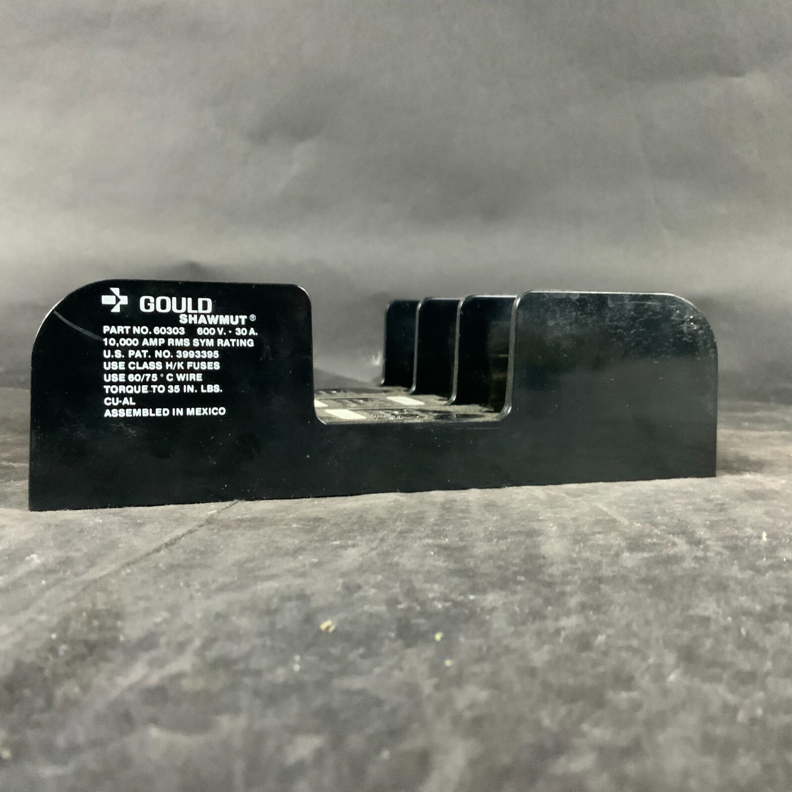 Used FERRAZ SHAWMUT 60303 FUSE HOLDER ($15 OBO)