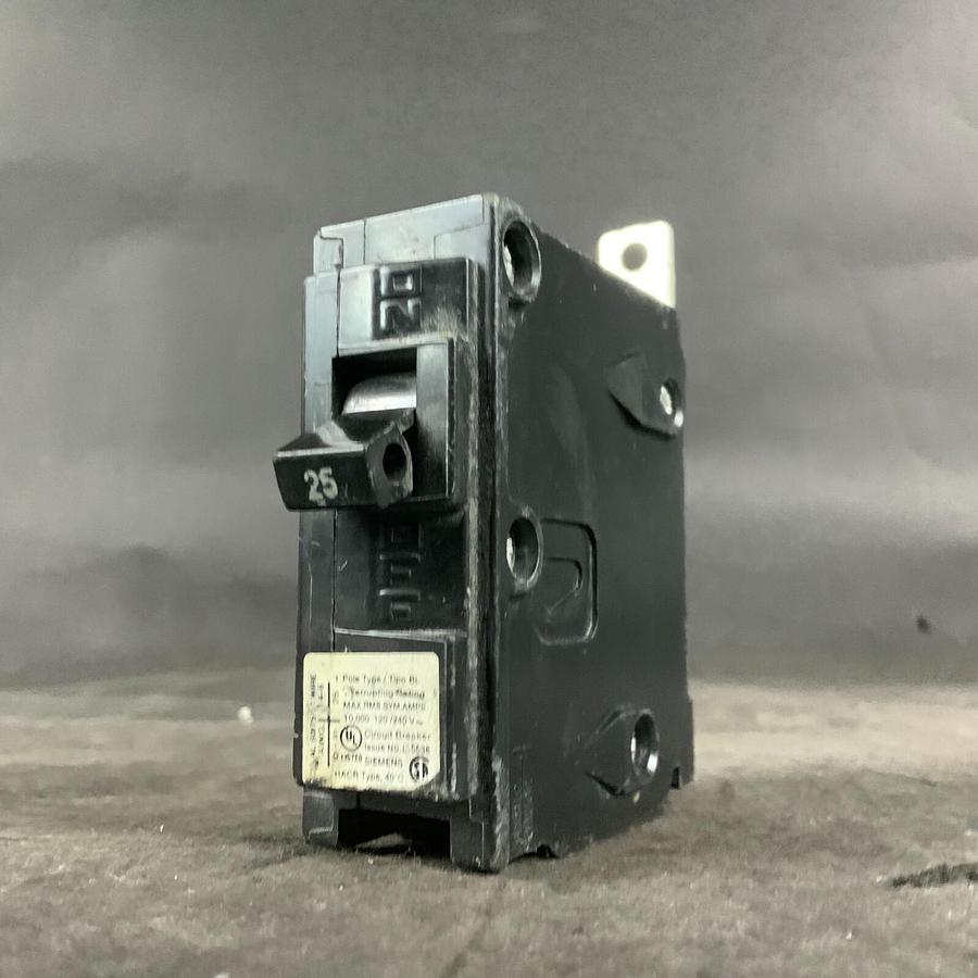 Used SIEMENS B125 CIRCUIT BREAKER ($15 OBO)