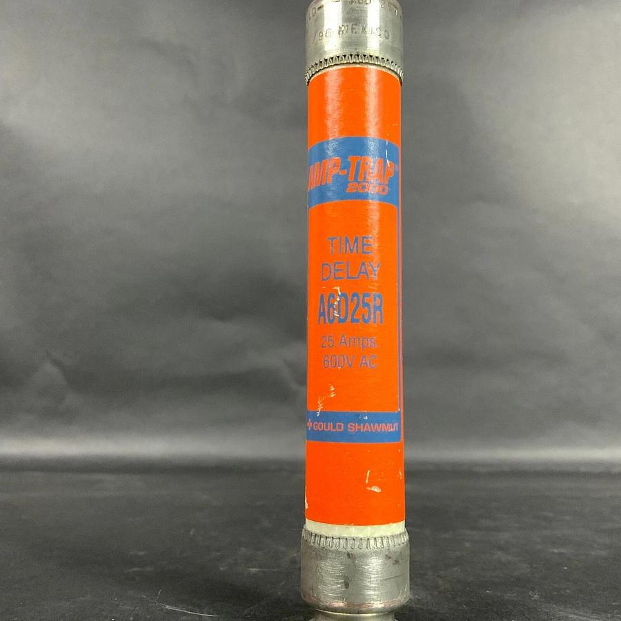 Used FERRAZ SHAWMUT AMPTRAP A6D25R FUSE ($6 OBO)