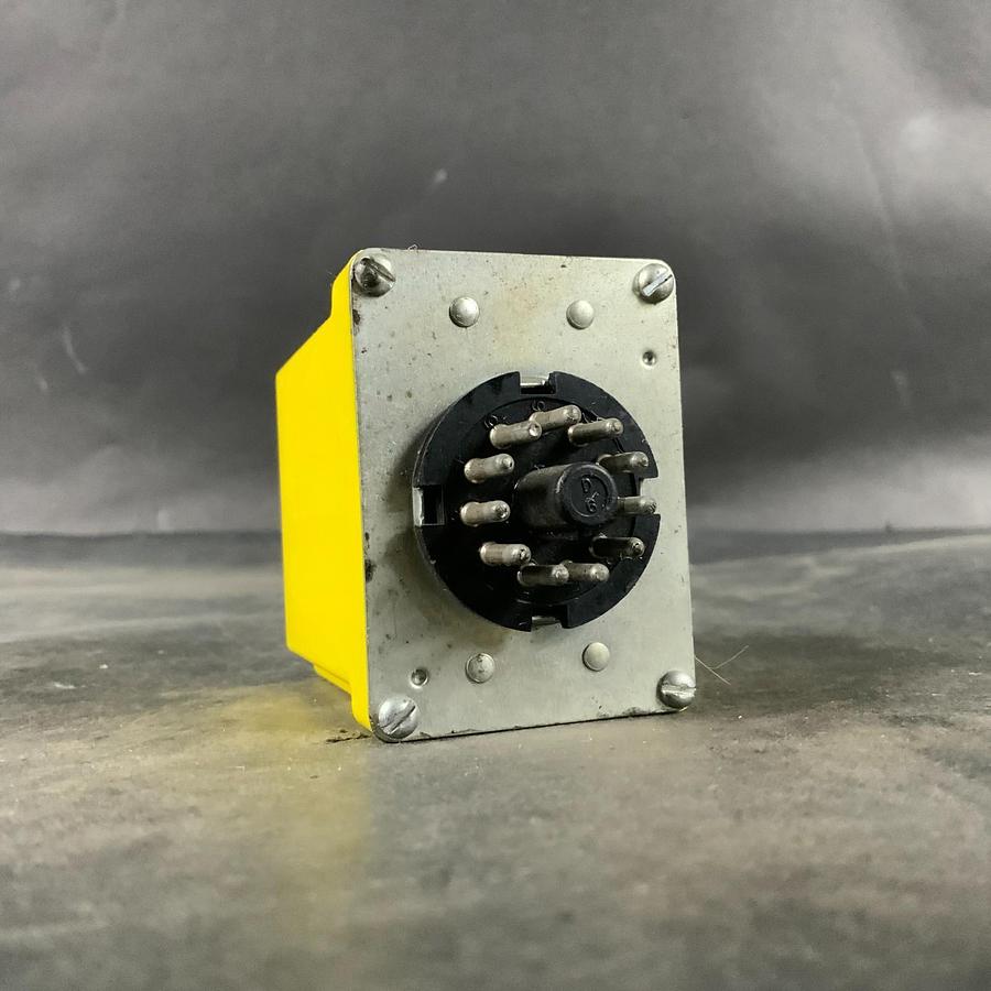 Used POTTER & BRUMFIELD CDB-38-70015 TIME DELAY RELAY ($40 OBO)