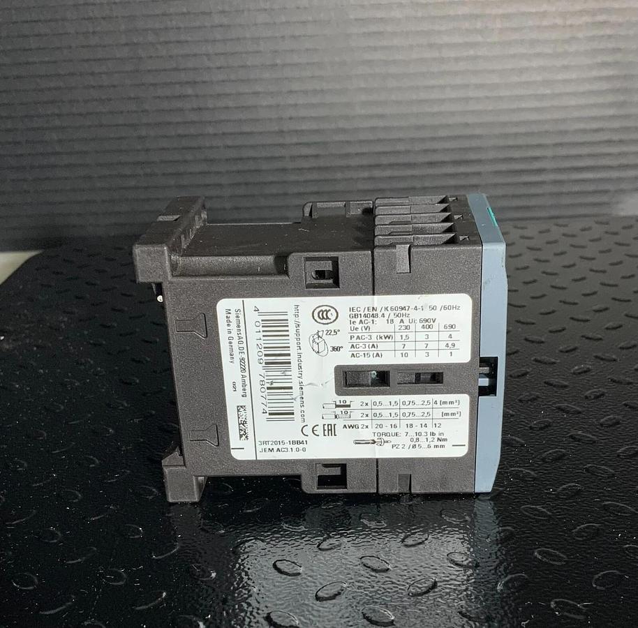 SIEMENS 3RT2015-1BB41 ($34.99 OBO)