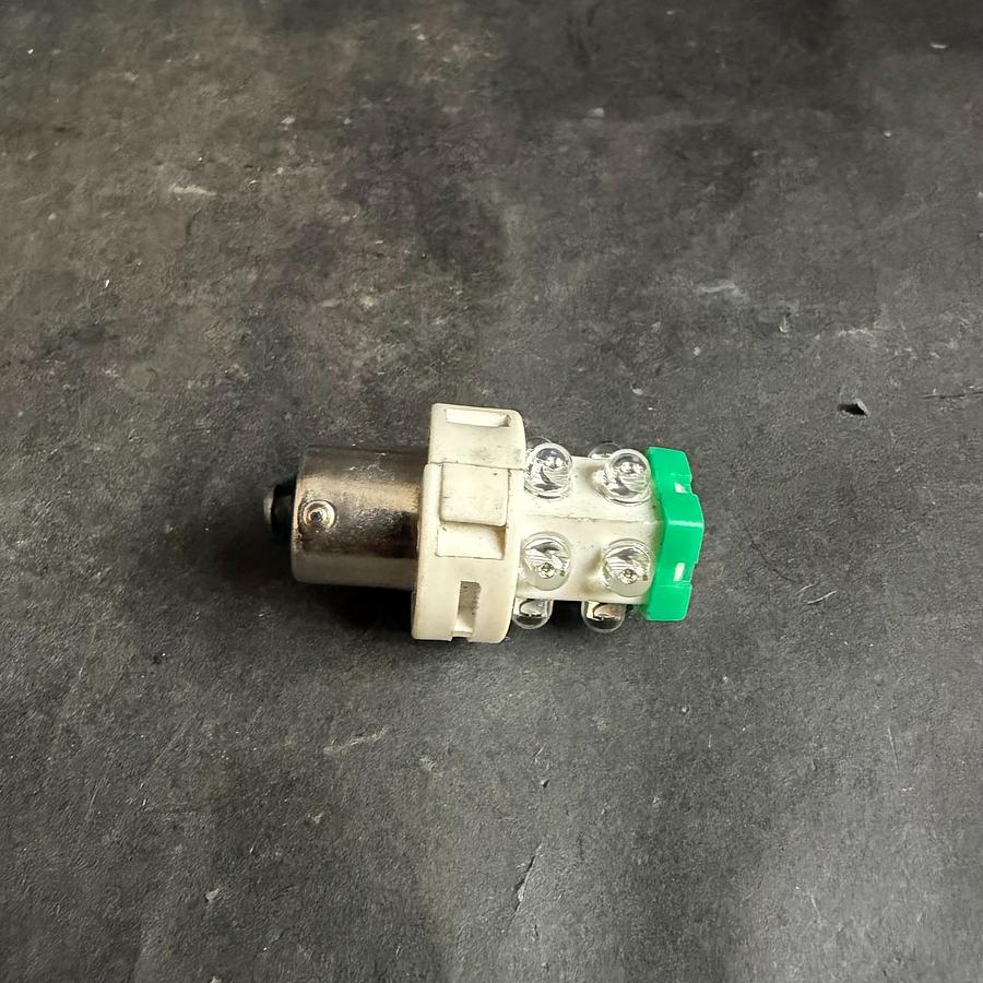 Used UNBRANDED 7-2DG LED INDICATOR