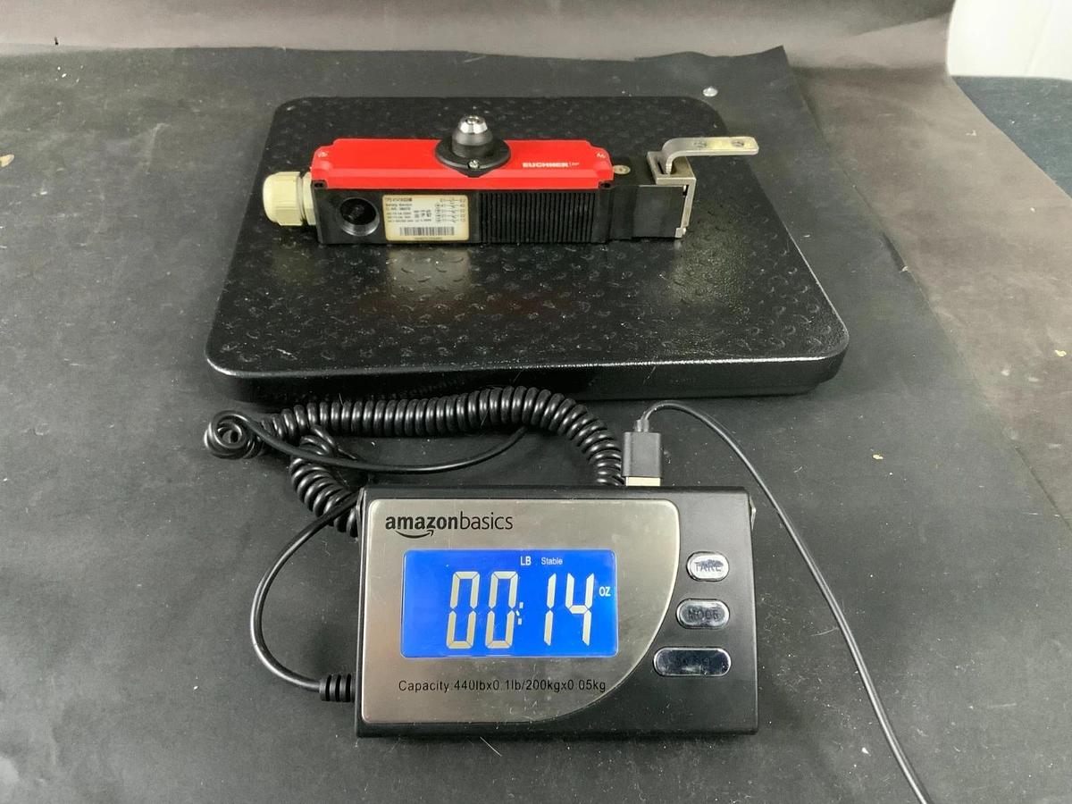 Used EUCHNER TP3-4141A024M GUARD LOCKING SAFETY SWITCH ($80 OBO)