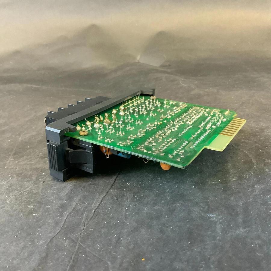 Used GE FANUC IC610MDL125A INPUT MODULE ($10 OBO)