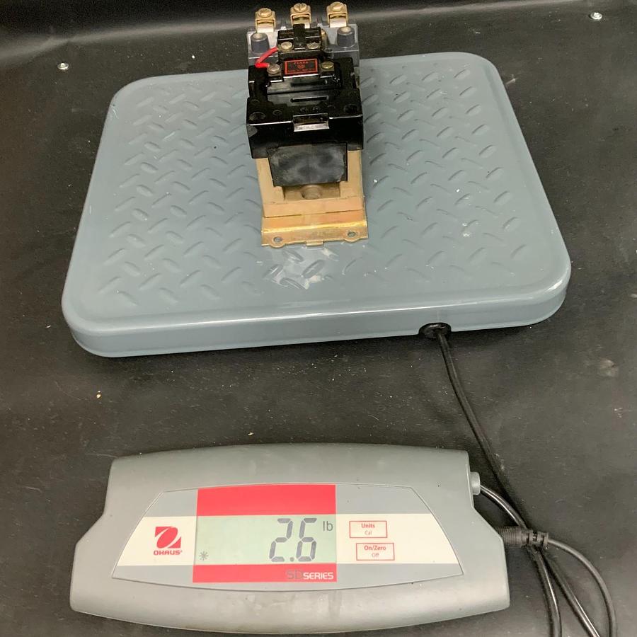 Used ALLEN BRADLEY 702-BOD92 CONTACTOR ($25 OBO)