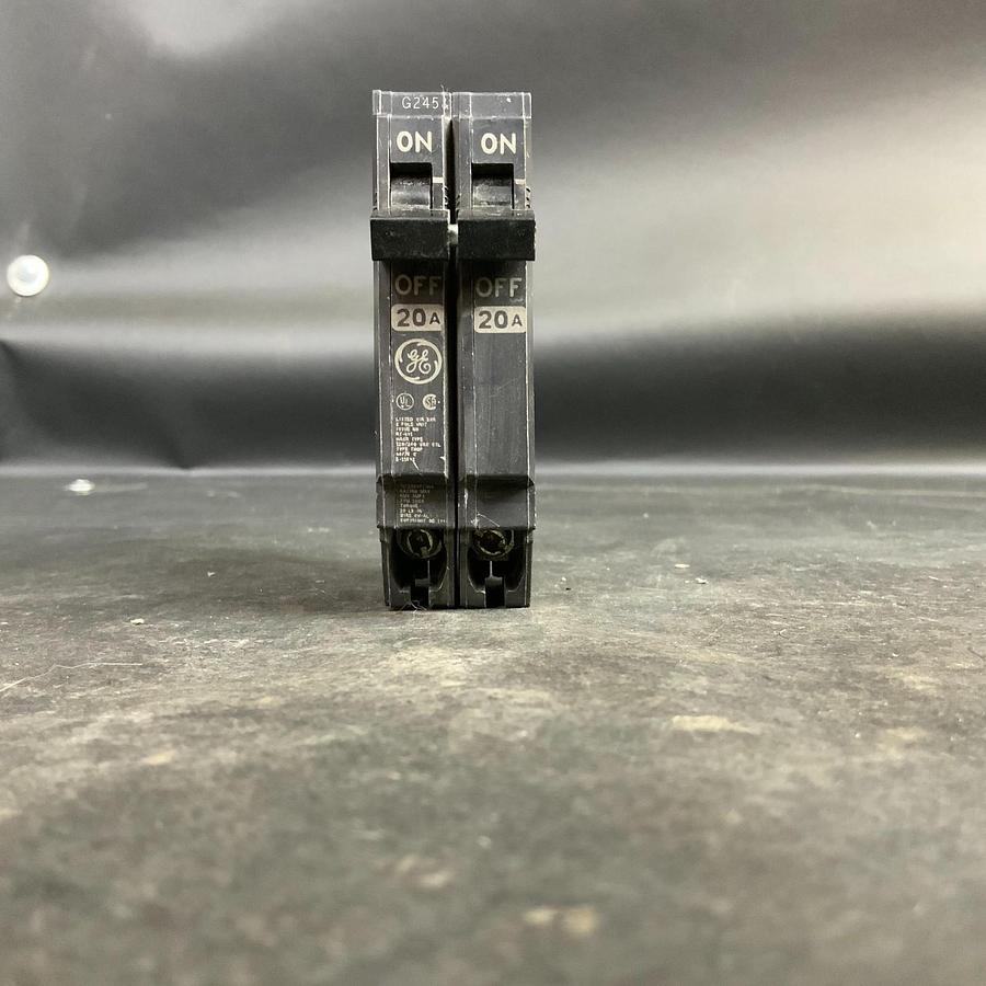Used GENERAL ELECTRIC Q-LINE THQP CIRCUIT BREAKER 120/240VAC ($15 OBO)