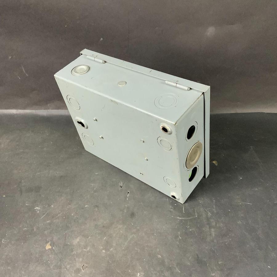 Used CUTLER HAMMER DH321N HEAVY DUTY SAFETY SWITCH ($60 OBO)