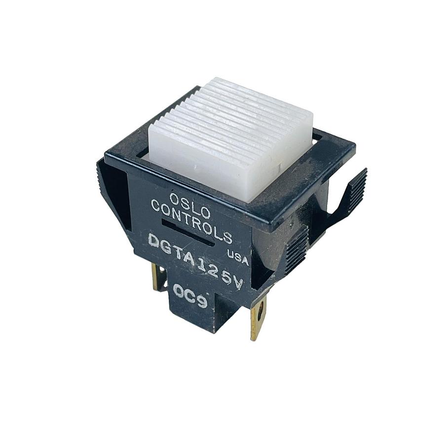 Used OSLO CONTROLS DGTA125V ILLUMINATED PUSHBUTTON SWITCH 125V WHITE SQUARE LENS