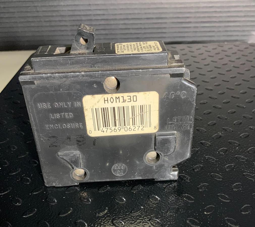 Used SQUARE D H0M130 ($24.99/EACH OBO)