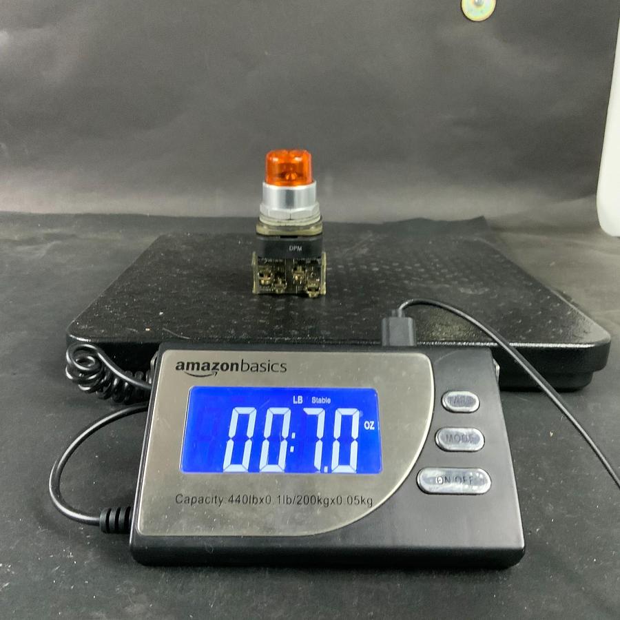 Used ALLEN BRADLEY 800T-PT16 AMBER PUSHBUTTON ($30 OBO)