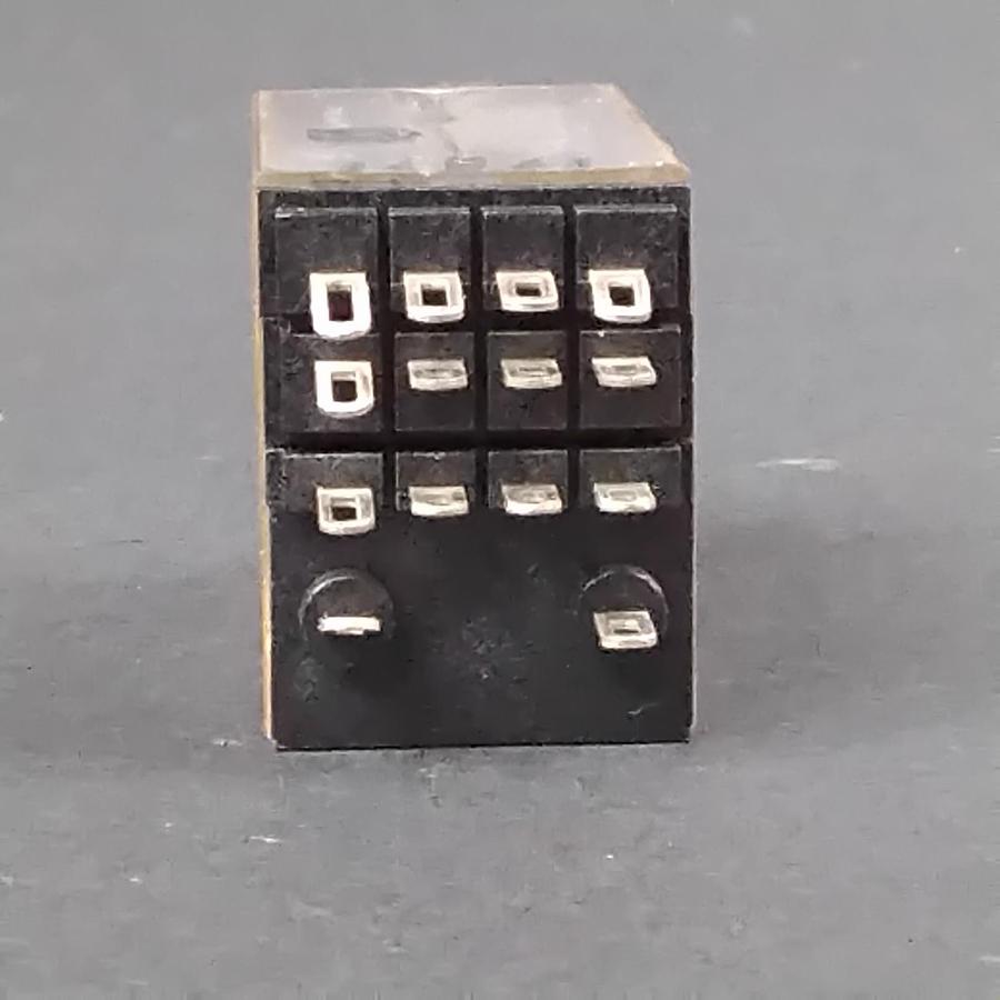 Used OMRON G2A-432A RELAY ($11 OBO)