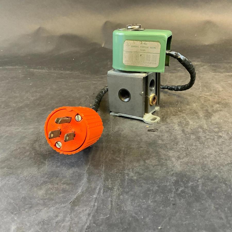 Used ASCO 8340A3 SOLENOID AIR VALVE ($25 OBO)