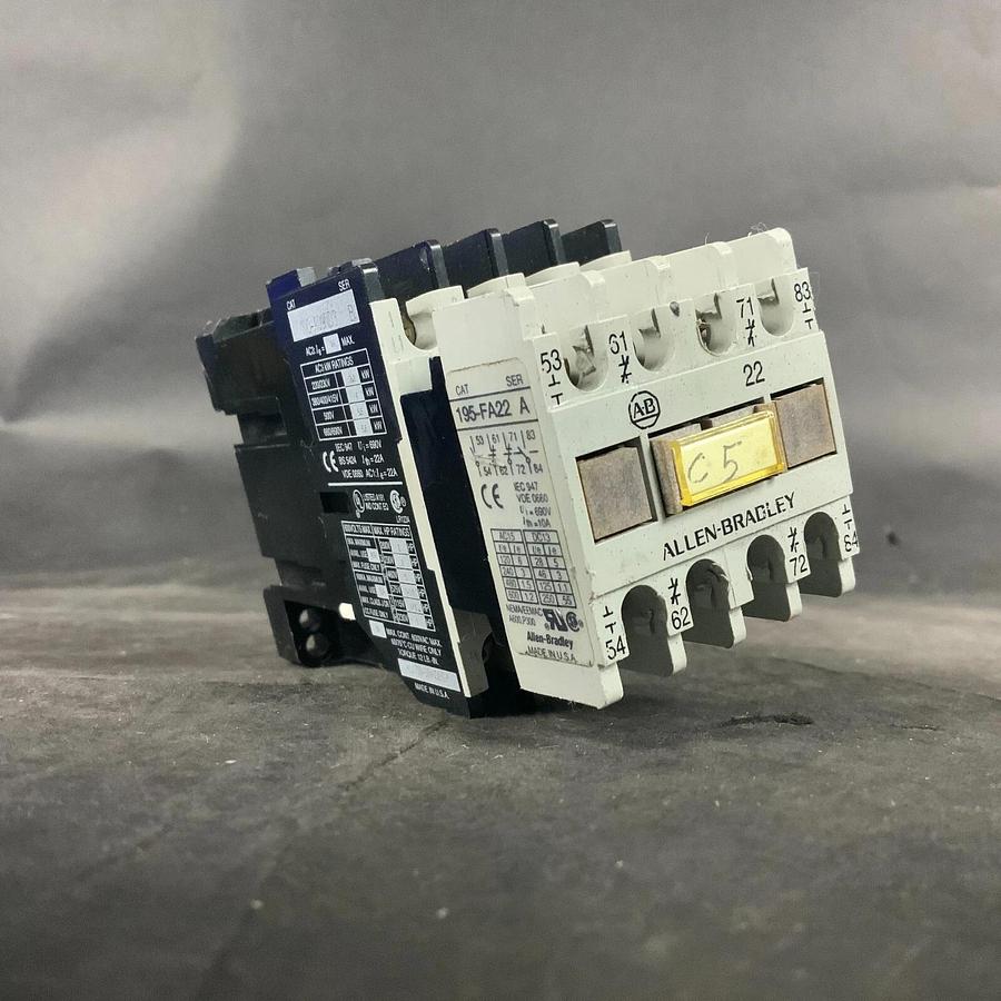 Used ALLEN BRADLEY 100-A09ND3 CONTACTOR W/ AUX CONTACT ($20 OBO)