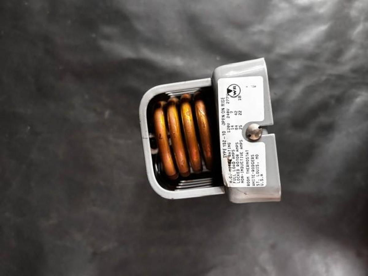 Used EMERSON 152-10 THERMOSTAT