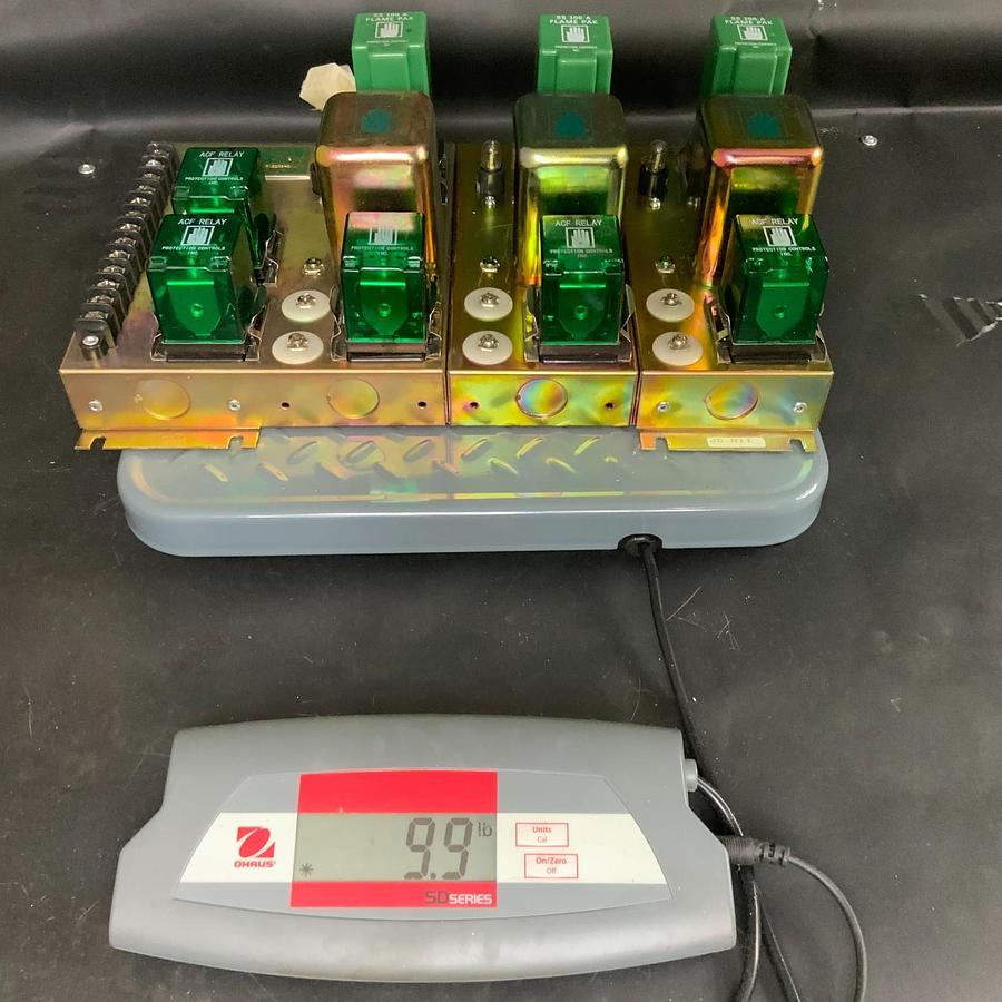 Used PROTECTION CONTROLS 6642VL COMBUSTION SAFEGUARD FLAME MONITOR ($200 OBO)