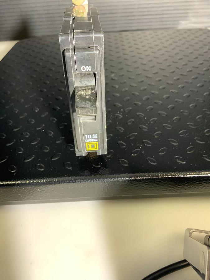 Used SQUARE D MJ 4589 ($34.99 OBO)