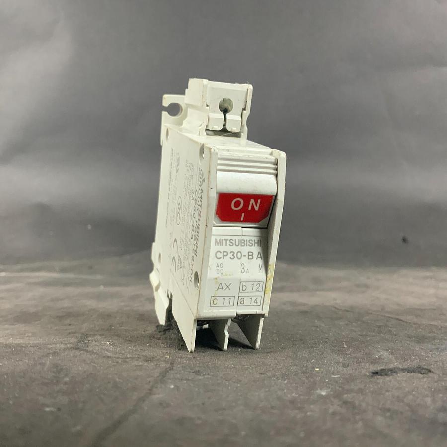 Used MITSUBISHI CP30-BA 1 POLE UNIT CIRCUIT PROTECTOR ($10 OBO)