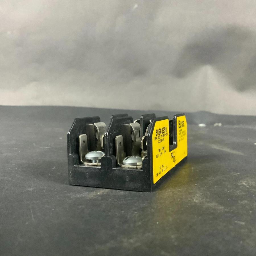 Used BUSSMANN BM6032SQ FUSE HOLDER ($10 OBO)